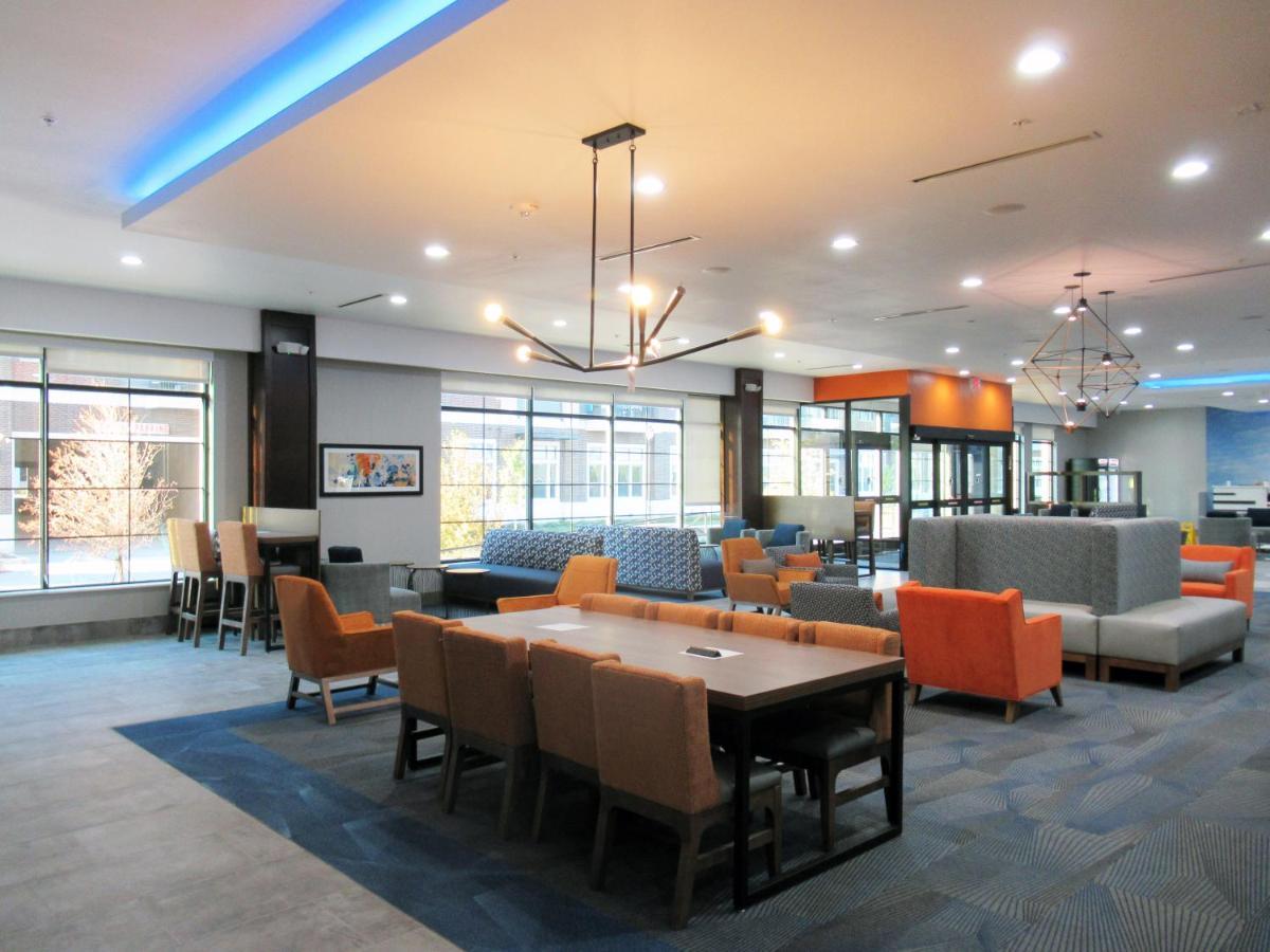 La Quinta Inn & Suites By Wyndham Dallas - Frisco Stadium Exteriér fotografie